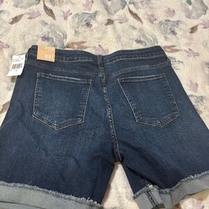Kut boyfriend shorts-  NWT .   Size 14.